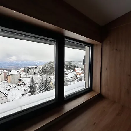 Monte - Ressidence Hill, *